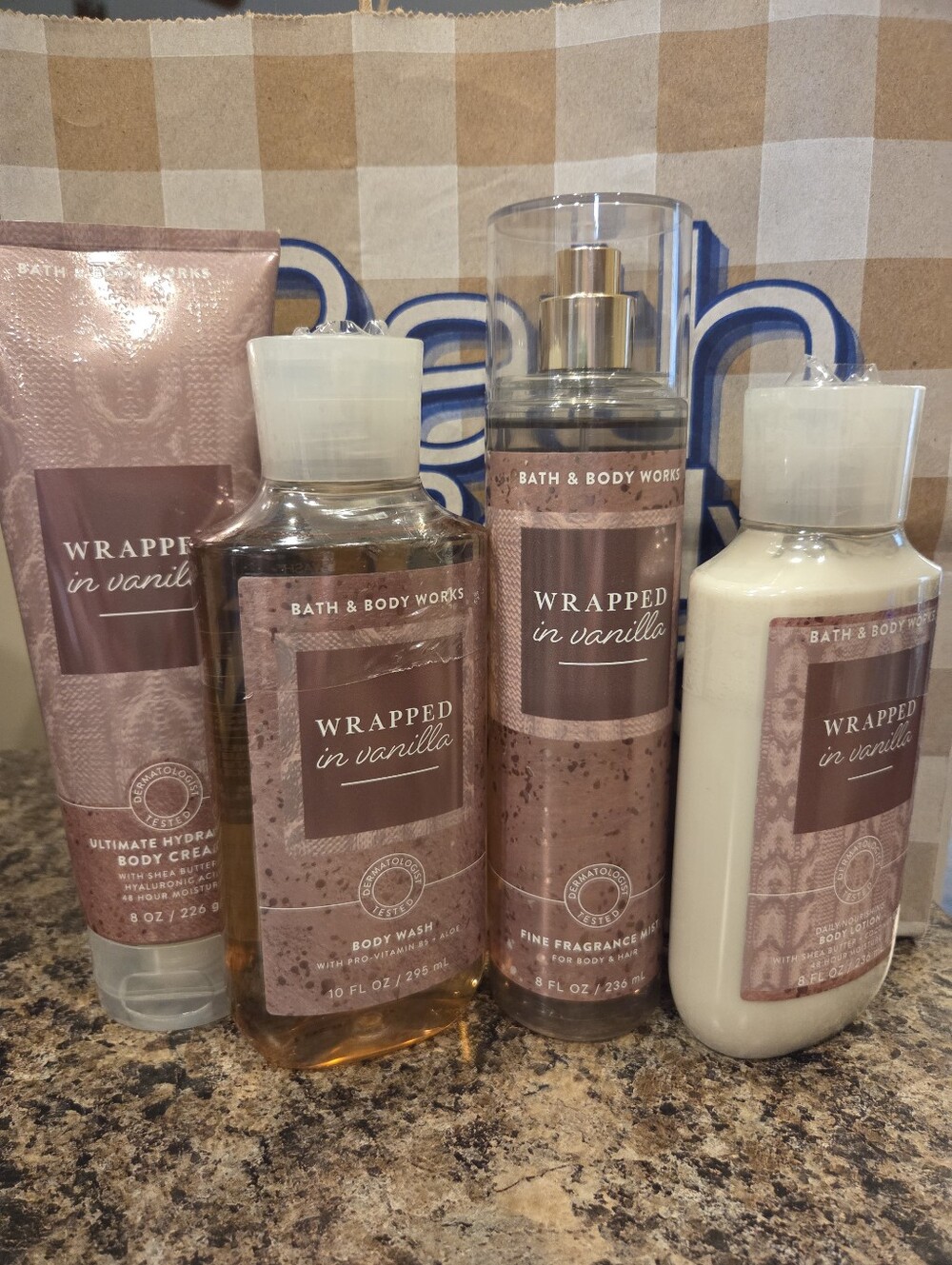 Bath & Body Works Wrapped in Vanilla Body Care Set